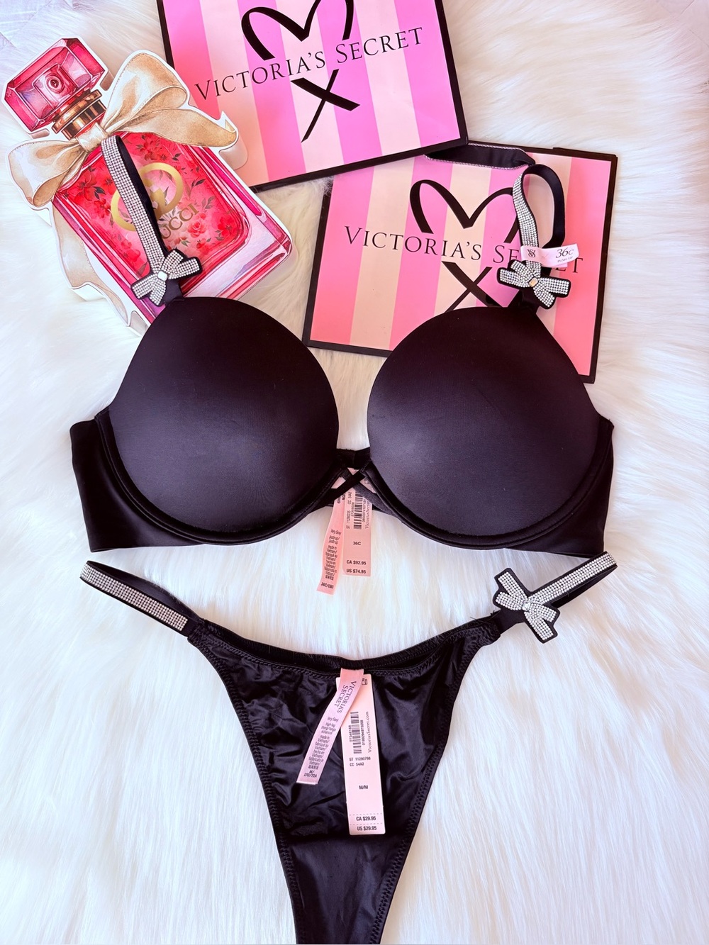 🩷🩷Victoria’s Secret shine strap bra and panty set (36C / M)🩷🩷